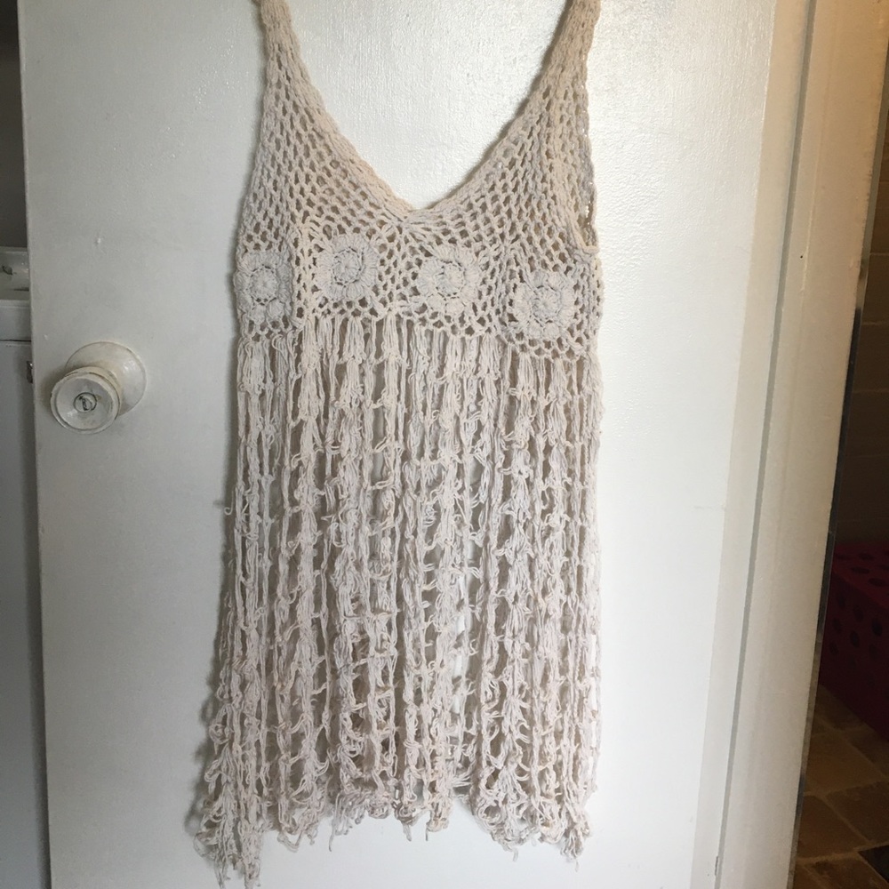 Crochet beach cover up - Picture 3 of 5